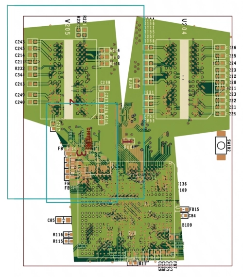 Schéma technique de circuit imprimé PCB sur fond blanc isolé, avec marquages noirs lisibles des composants électroniques et pistes vertes.